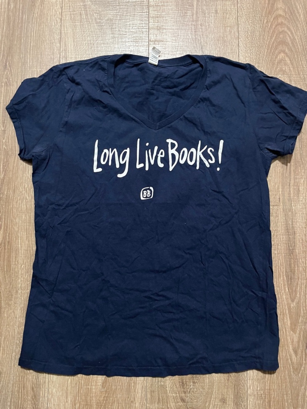 Anvil Navy Blue Graphic Peter H Reynolds Long Live Books! V-Neck Tee L